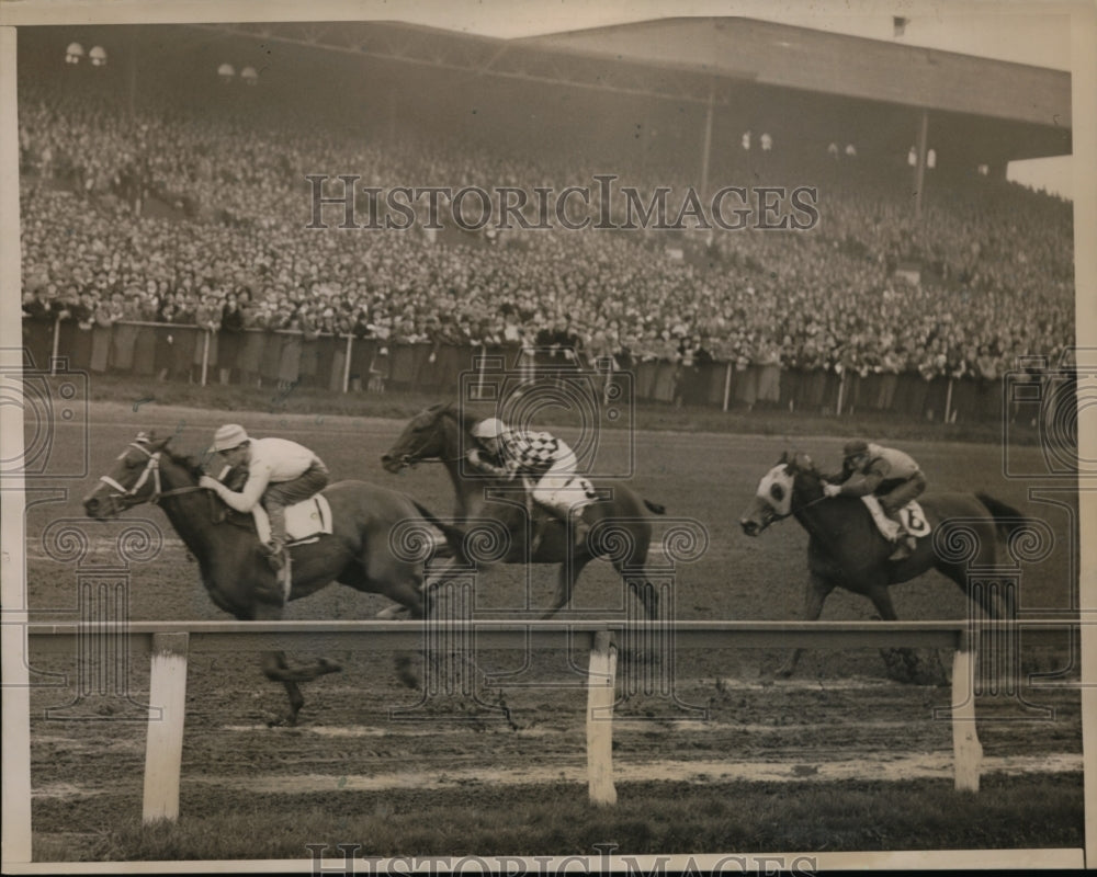 1940 Press Photo Rose Dale Stakes race won by Mrs Punch, Maemante, React- Historic Images