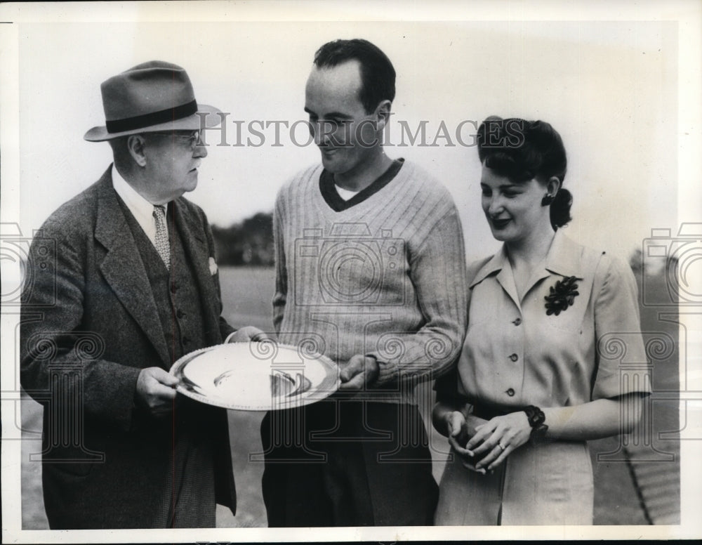 1943 Press Photo Ronnie Williams wins North &amp; South Amateur Golf at Pinehurst NC- Historic Images