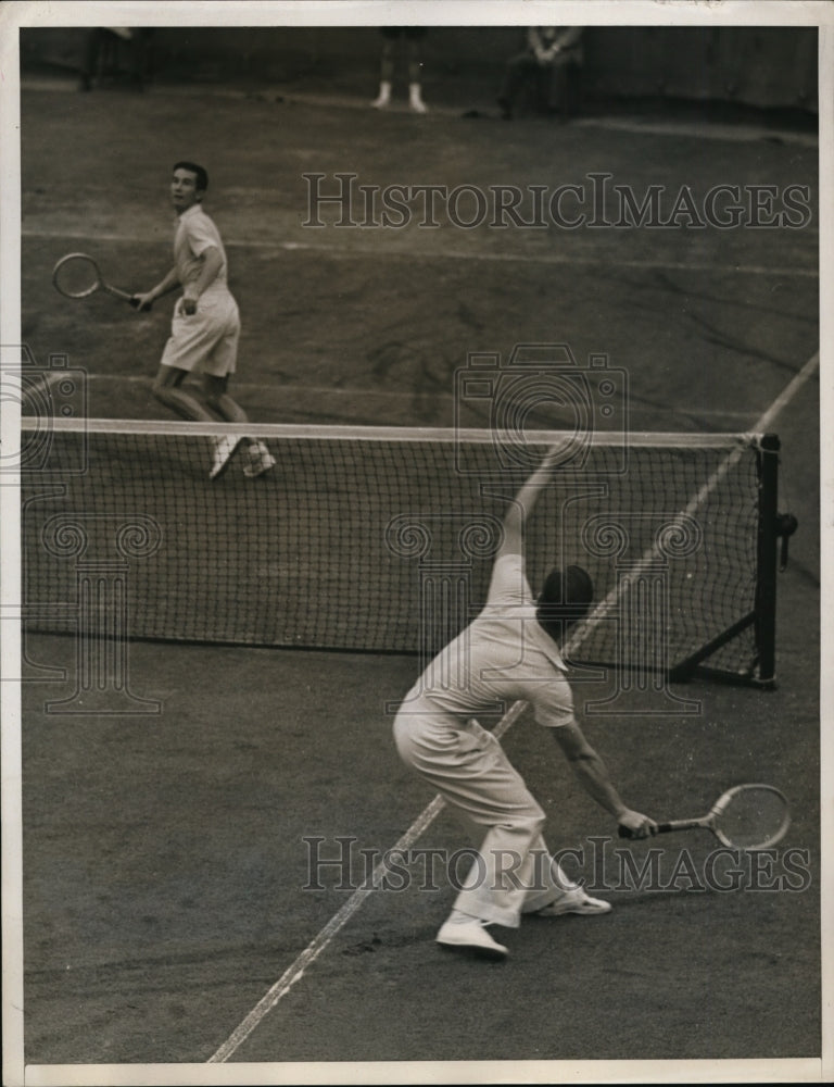 1939 Press Photo Bobby Riggs vs Edward Alldo National tennis Forrest Hills NY- Historic Images