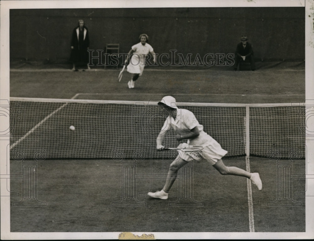 1938 Press Photo Dorothy Bundy vs Nancye Wynne National tennis at NY - nes42757- Historic Images