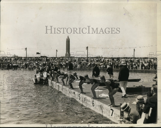 1932 Press Photo Swimmers for 400 meters Dot Dickinson, Anna Gorman - nes42777- Historic Images