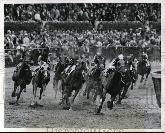 1944 Press Photo Aqueduct track NY Pollenator, Powerhouse & Nebraska race- Historic Images