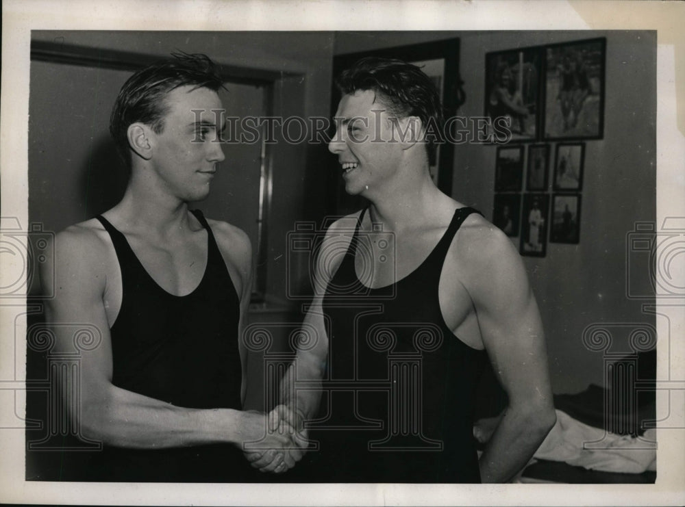 1939 Press Photo J Armstrong of Dartmouth &amp; E Terryman of Yale at swim meet- Historic Images