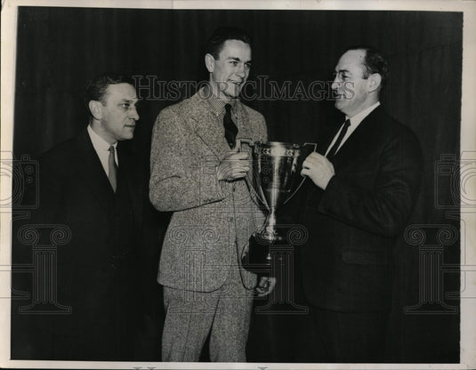 1936 Press Photo Gene Venzke distance runner, Charles Fox Jr, Dr Leroy Mercer- Historic Images