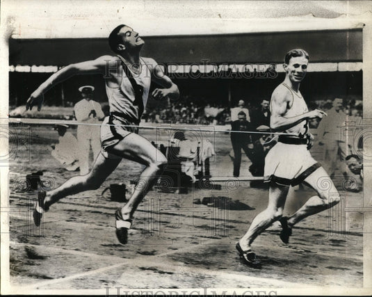 1934 Press Photo Jack Lovelock of Oxford wins vs Bill Bonthron of Princeton- Historic Images