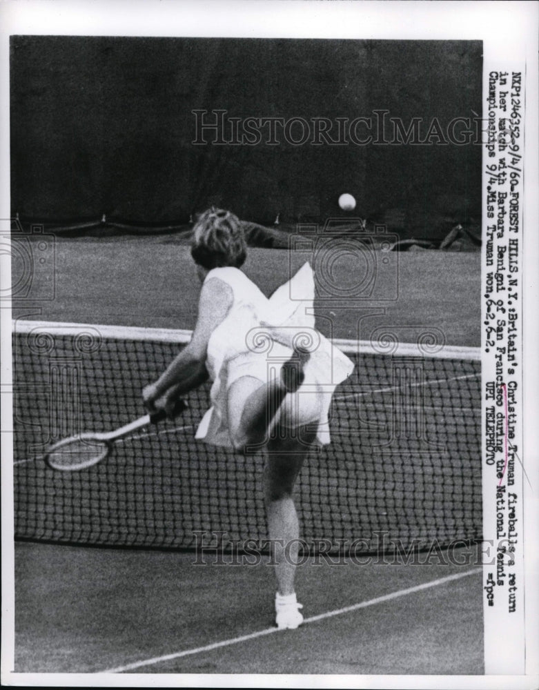 1960 Press Photo Christina Truman vs Barbara Benigni at National Tennis in NY- Historic Images