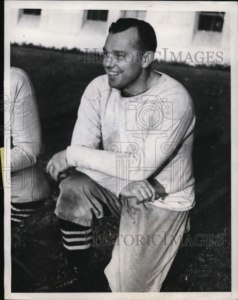 1937 Press Photo Irwin Uteritz backfield coach at University of California- Historic Images