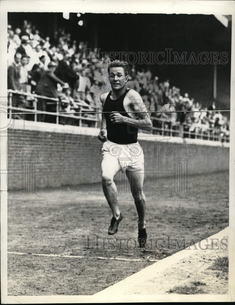 1936 Press Photo Gene Venzke wins 1500 meters at IC4A meet in Pennsylvania- Historic Images