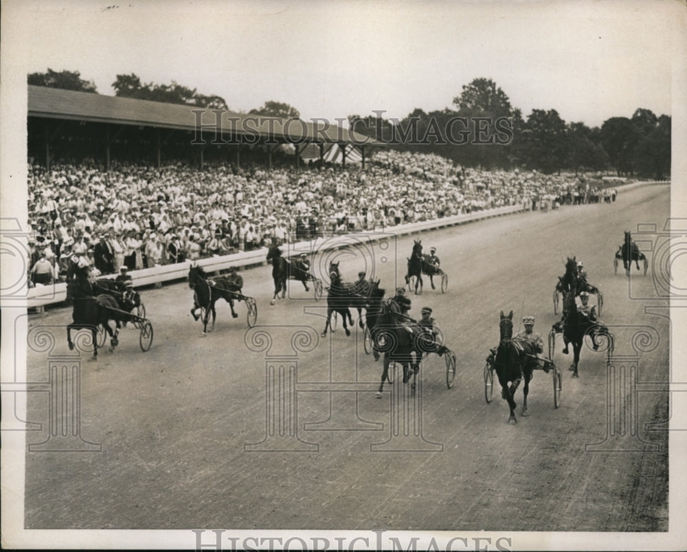 1937 Press Photo Hambletonian race Henry Thomas drives Shirley Hanover- Historic Images