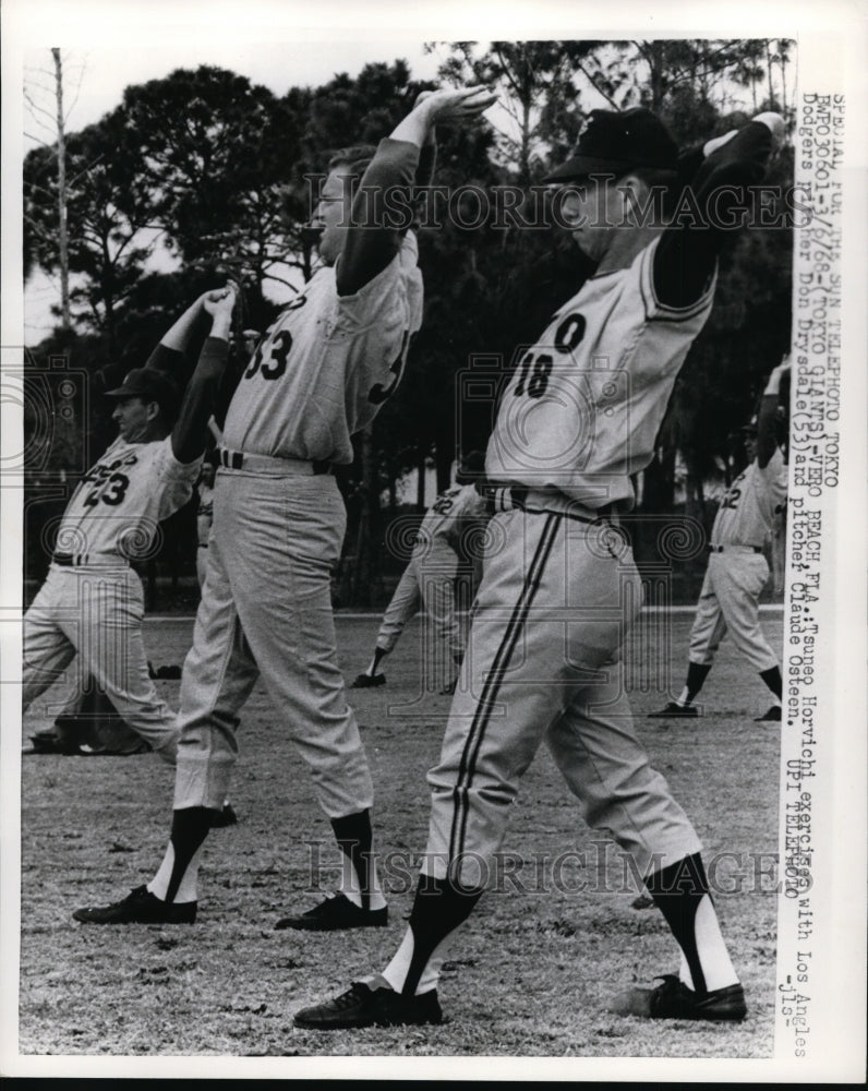 1968 Press Photo Tsuneo Horvichi & LA Dodgers Don Drysdale, Claude Osteen- Historic Images