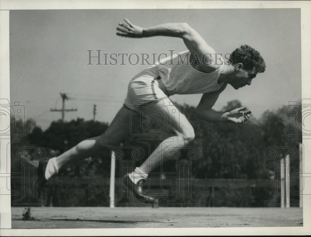 1932 Press Photo Track runner Charley Borah in motion in a race - nes45580- Historic Images