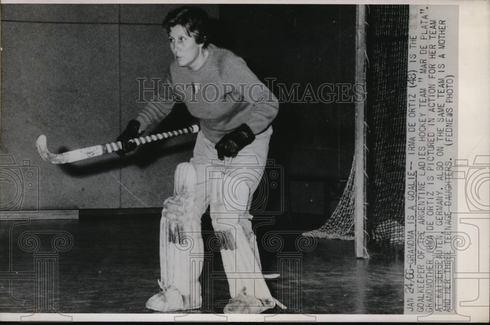 Press Photo Argentine ladies hockey goalie Ima De Ortiz - nes45591- Historic Images