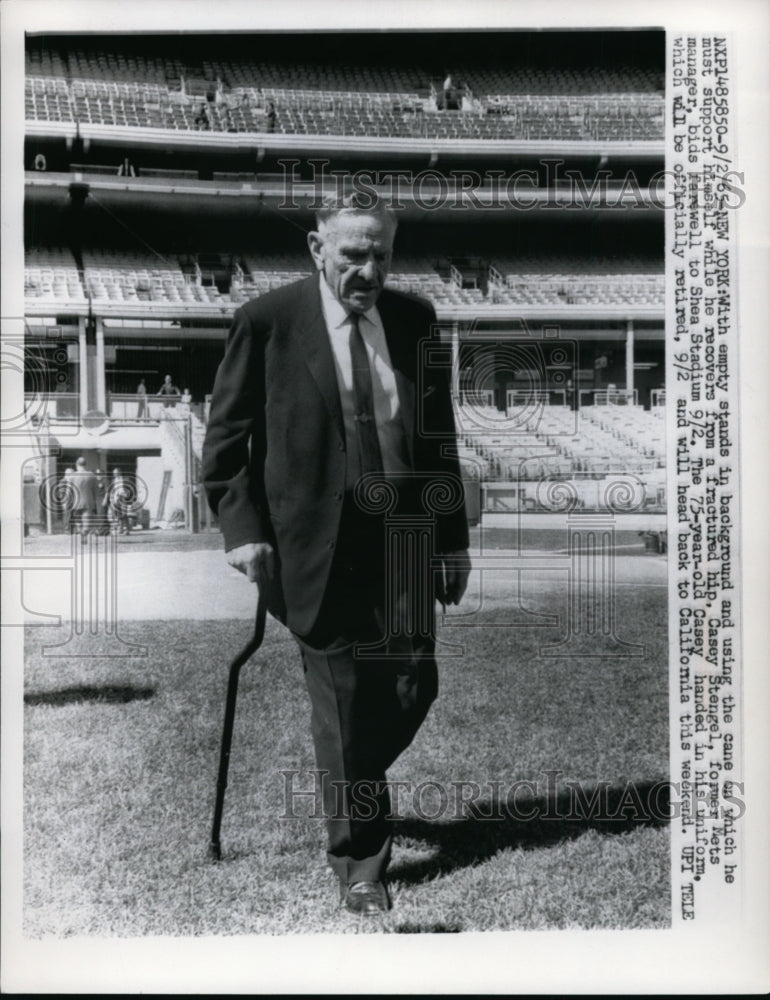 1965 Press Photo Ex Mets manager Casey Stengel at Shea Stadium - nes46187- Historic Images