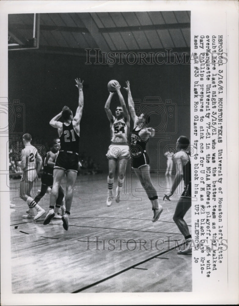 1961 Press Photo U of HoustonVs Marquette U in NCAA Midwest playoffs - nes46444- Historic Images