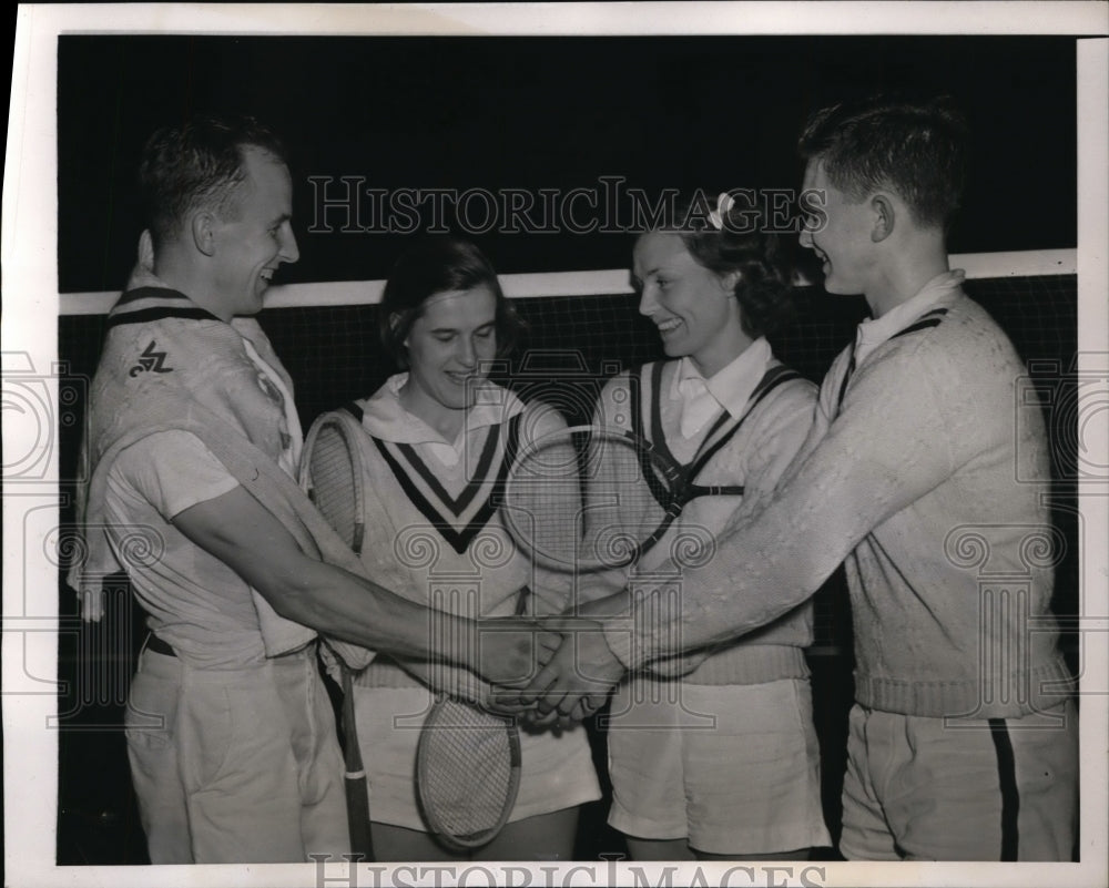 1939 Press Photo Badminton with Hamilton Law, Zoe Smith, Del Barkhuff, R Yeager- Historic Images