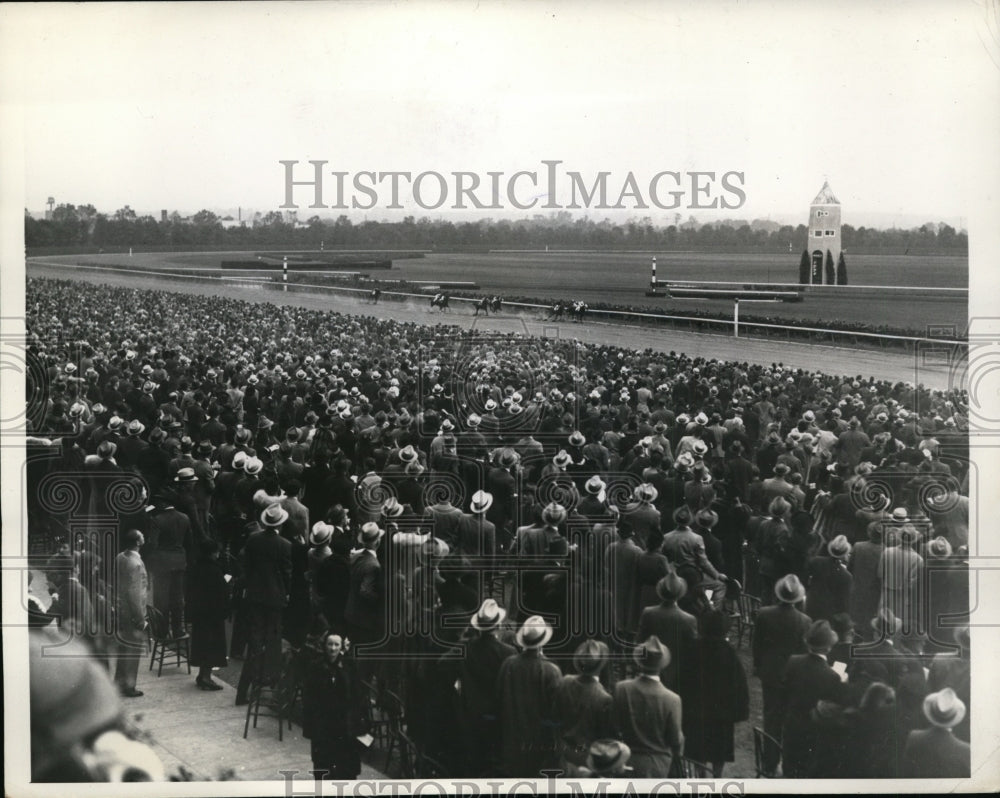 1937 Press Photo Crowds at Belmont NY races Drudgery wins vs Headin Home- Historic Images