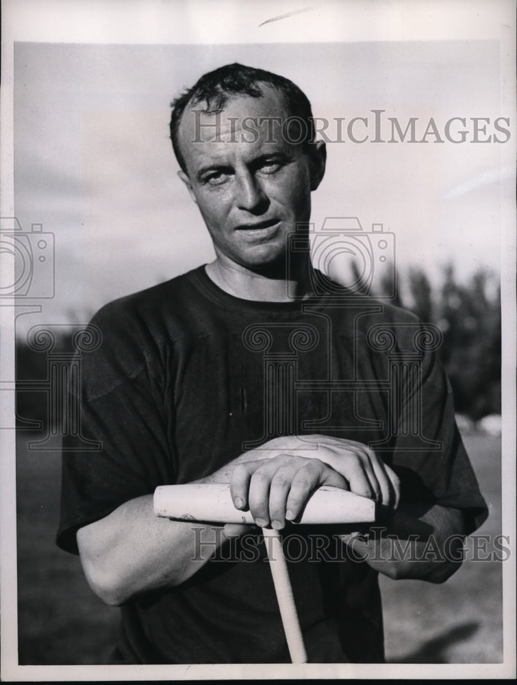 1946 Press Photo Jay Secor Palm Beach polo player at Delray BEach Florida- Historic Images