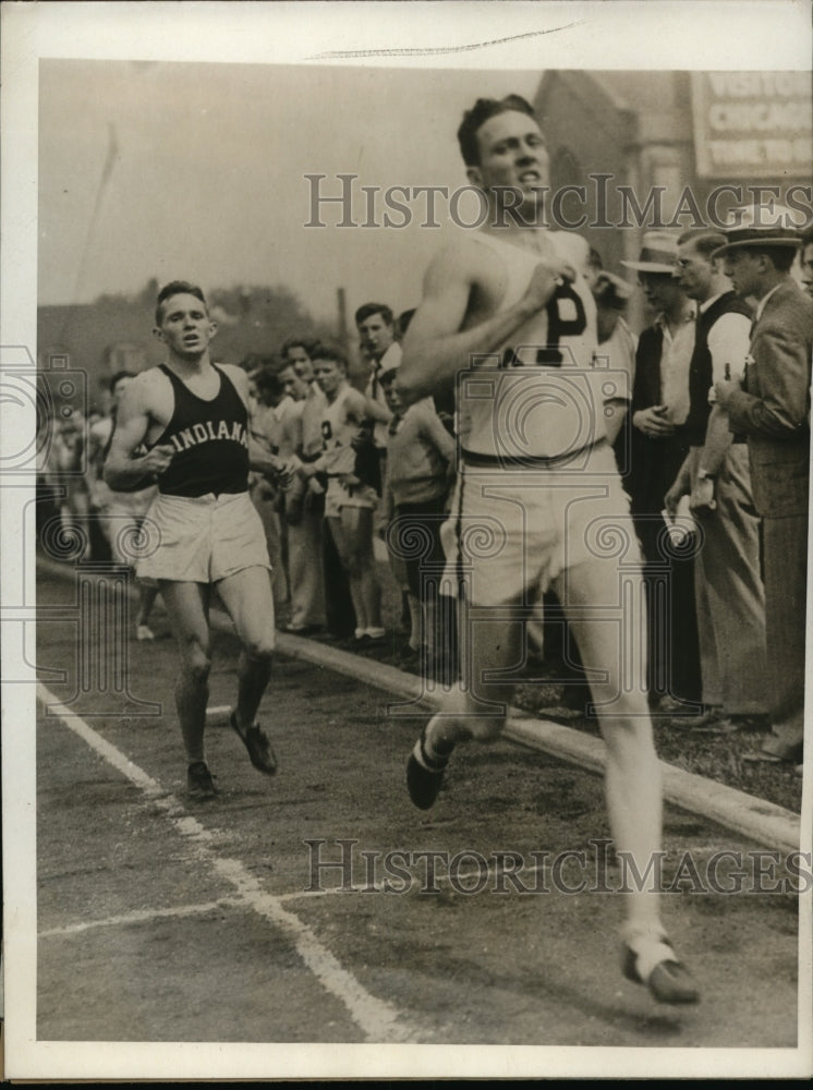 1930 Press Photo Marti of Purdue wins 1 mile run vs Clapman of Indiana