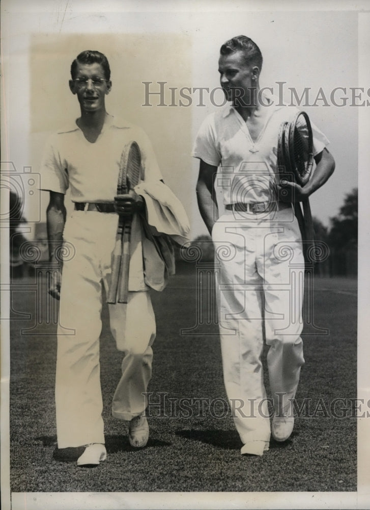 1934 Press Photo Wilbur Hess, Gene Mako Intercollegiate tennis at Haverford PA- Historic Images