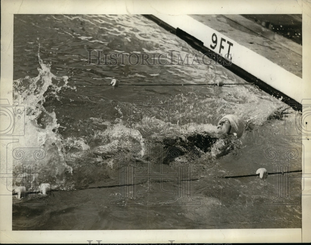 1938 Press Photo Swimmer Katherine Rawls sets 25 yard medley record in Florida- Historic Images