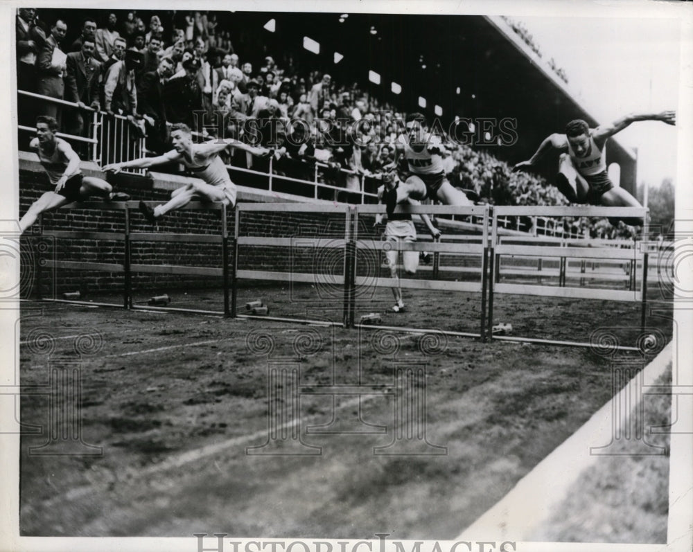 1944 Press Photo IC4A track in PA Robert Banks, George Hedrick. Jerry Morrow- Historic Images