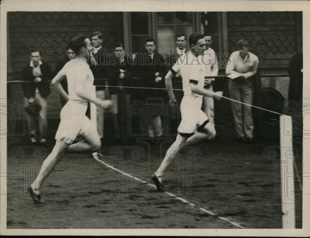 1929 Press Photo 300 yard Strangers Handicap race E Haneell &amp; H O&#39;Conner- Historic Images