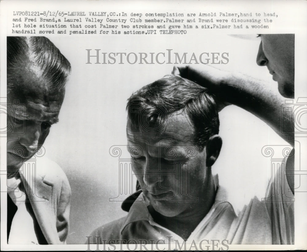 1965 Press Photo Arnold Palmer, Fred Brand at Laurel Valley club golf course- Historic Images