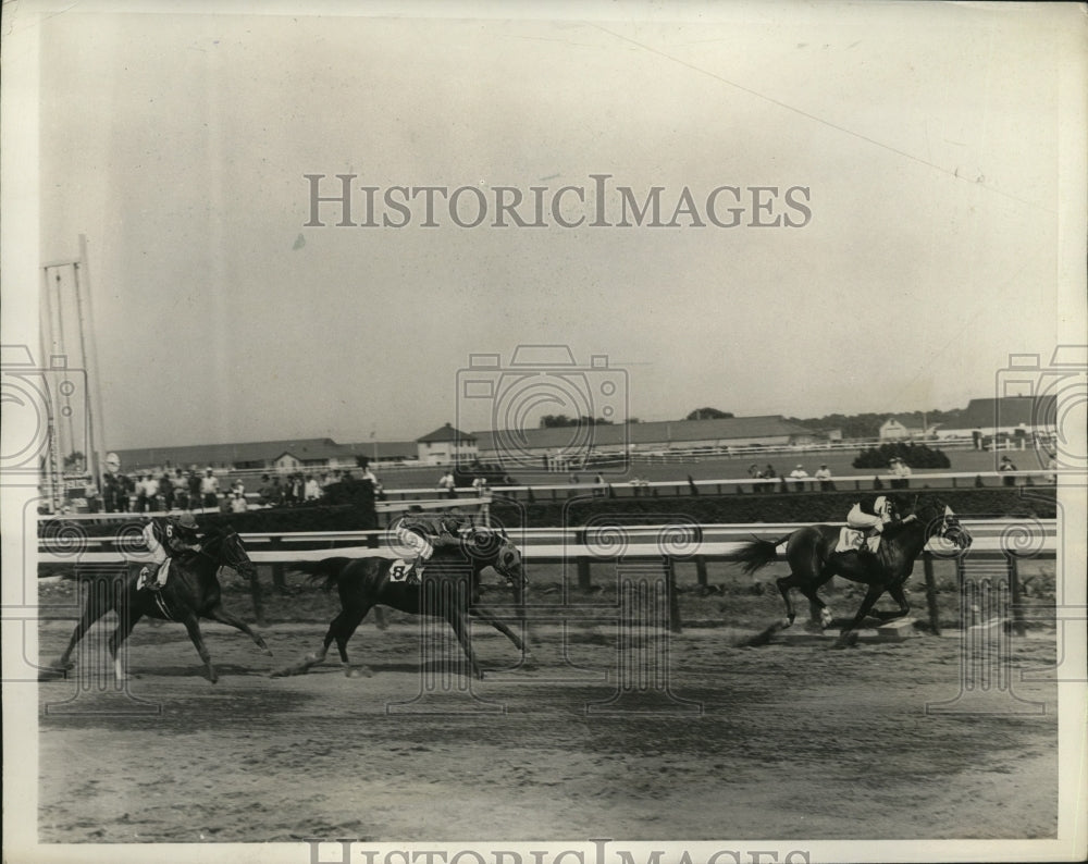 1937 Press Photo Abner wins the War Cloud Handicap race at Aqueduct Race Track- Historic Images