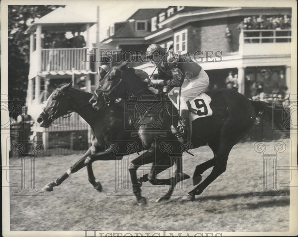 1937 Press Photo Daffy beats Wellstepped in the George Work race at Cedarhurst- Historic Images