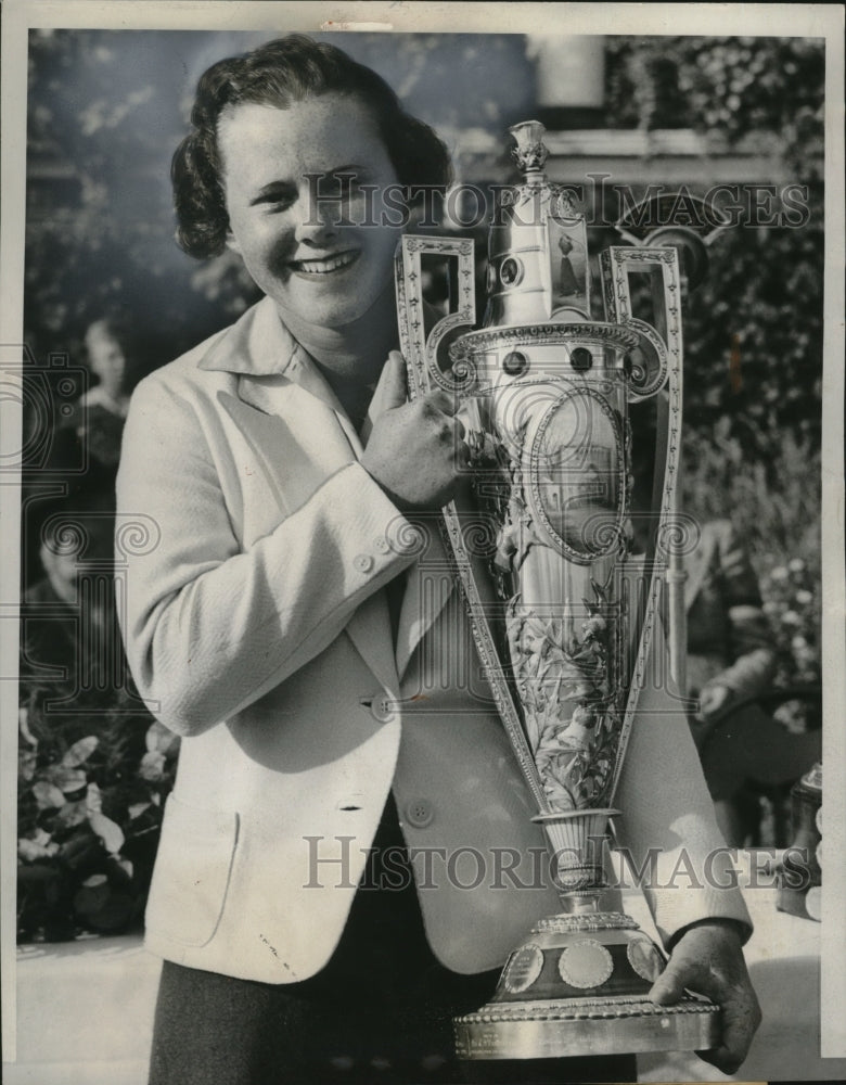 1938 Press Photo Golfer Patty Berg wins National Women&#39;s Golf Meet, Chicago- Historic Images