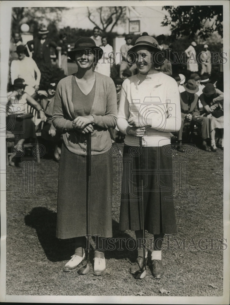 1934 Press Photo Golfers Virginia Van Wie and Rosamond Vahey before their match- Historic Images