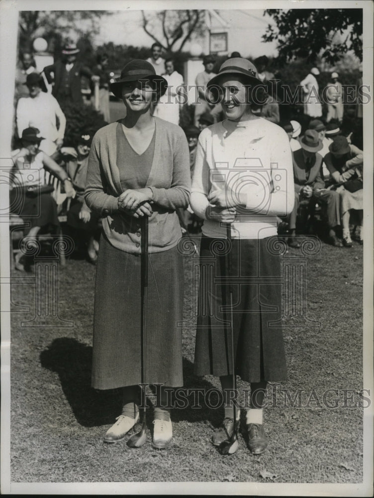 1934 Press Photo Golfers Virginia Van Wie and Rosamond Vahey before their match- Historic Images