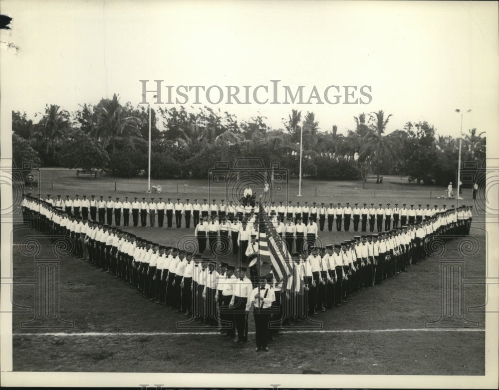 1937 Press Photo Detroit Millionaire drill team gives exhibition drill in Miami- Historic Images