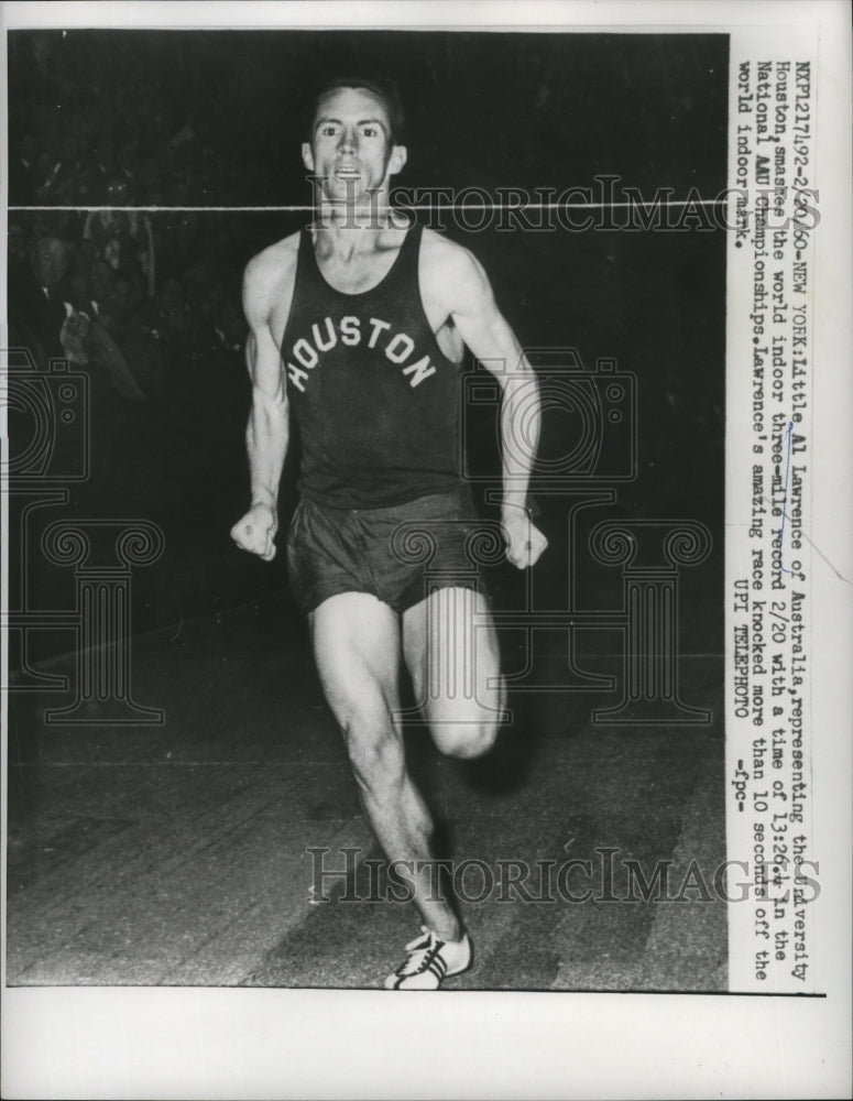 1960 Press Photo University of Houston track star Al Lawrence breaks record- Historic Images