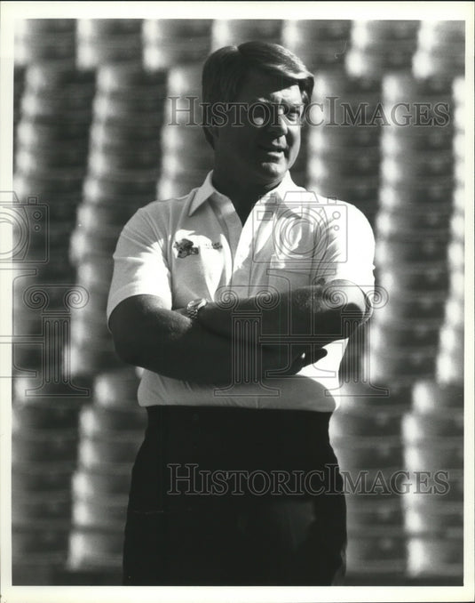 Press Photo Dallas Cowboys head coach Jimmy Johnson - nes52125- Historic Images