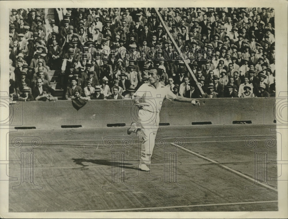 1929 Press Photo French tennis star Henri Cochet plays Bill Tilden in Davis Cup- Historic Images