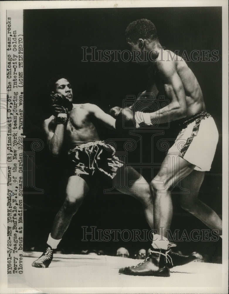 1948 Press Photo Buddy Turner vs Terry Teague in Chicago-New York Golden Gloves- Historic Images