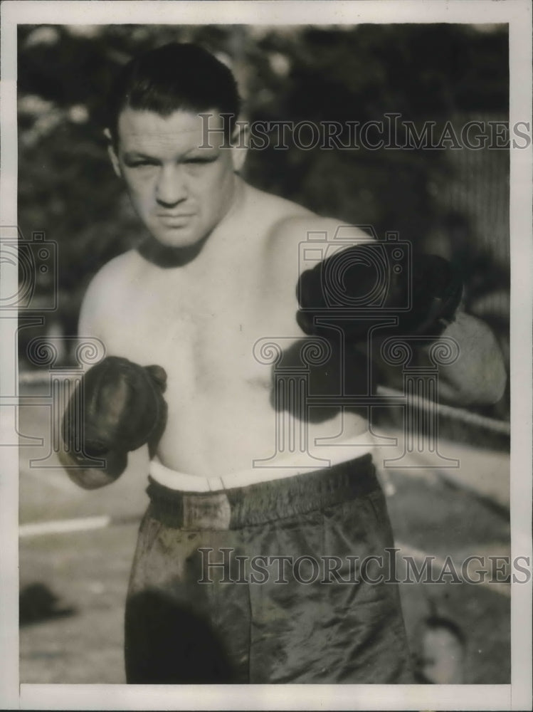 1935 Press Photo Spain's Isidor Gastanaga training for bout with Joe Louis- Historic Images