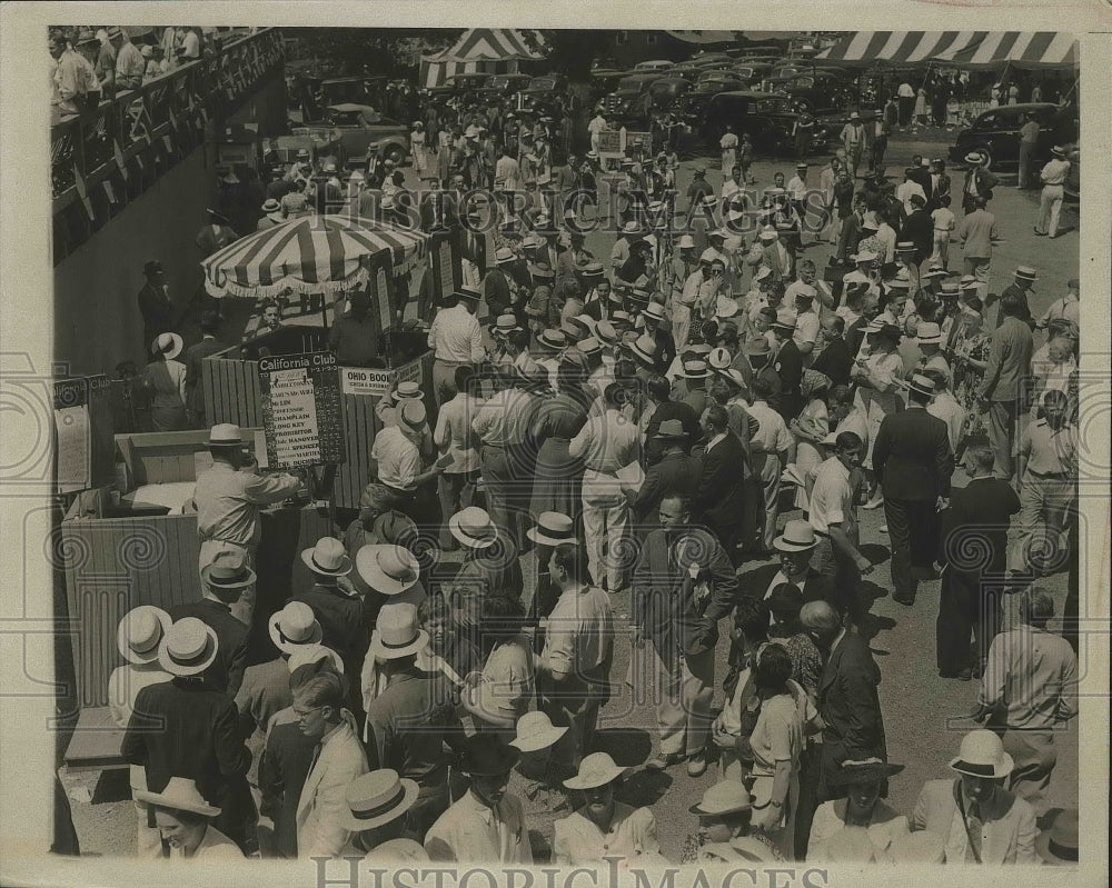 1938 Press Photo Good Time race track Goshen NY fans to see the Hambletonian- Historic Images