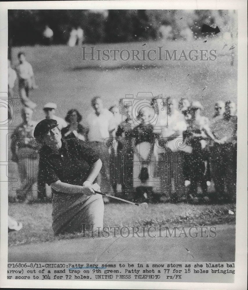 1952 Press Photo Patty Berg in sandtrap at Chicago golf tournament - nes53496- Historic Images