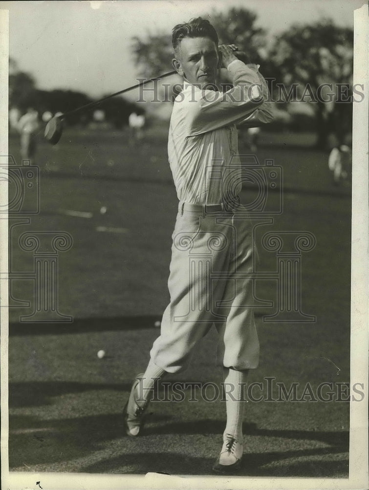 1929 Press Photo Carl Kauffmann at National Public Links golf in Cleveland Ohio- Historic Images