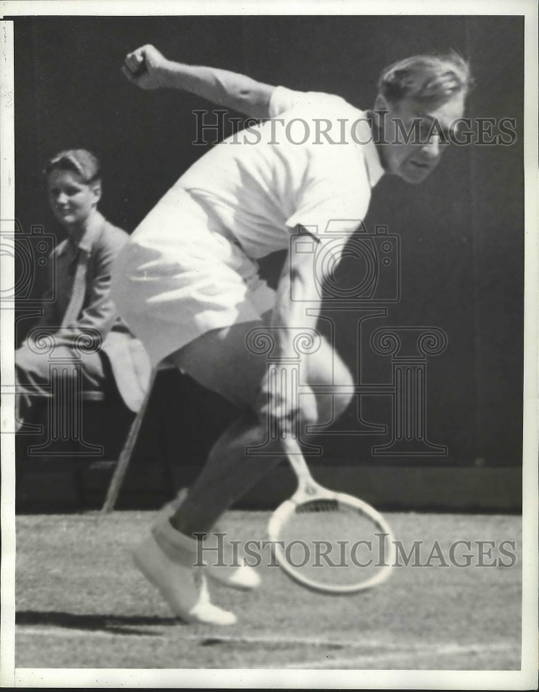 1939 Press Photo Adrian Quist at Davis Cup tennis Long Beach California- Historic Images