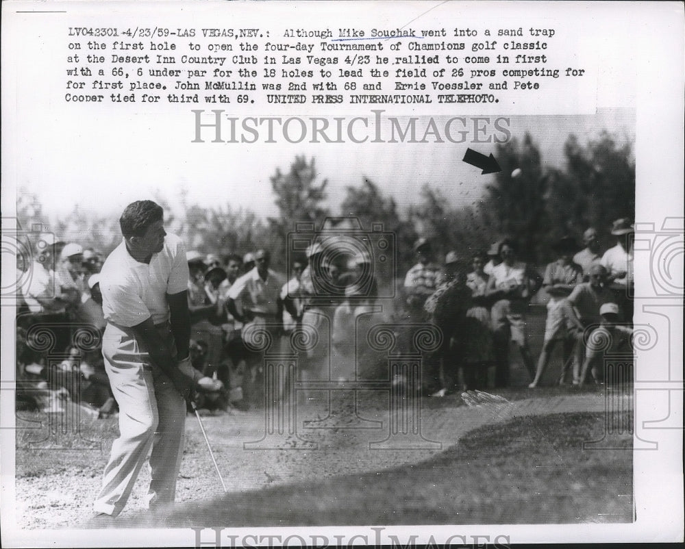 1959 Press Photo Mike Souchak at Tournament of Champions in Las Vegas NV- Historic Images