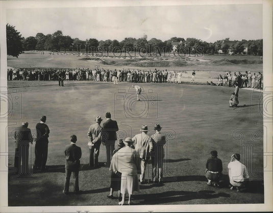 1936 Press Photo Laurence M Lloyd, Frank Strafaci in a golf tournament- Historic Images