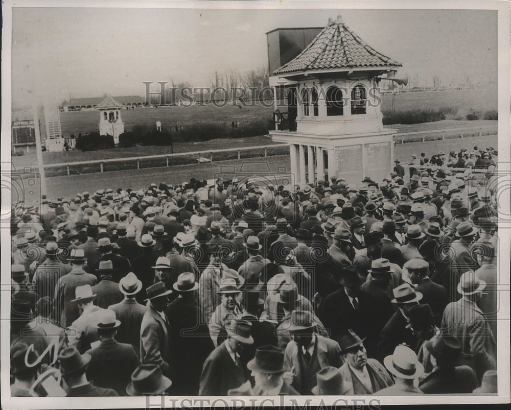 1936 Press Photo Crowds at Harve De Grace races in Maryland - nes53948- Historic Images