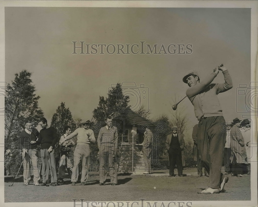 1940 Press Photo Johnny Farrell at orange New Jersey PGA golf practice- Historic Images