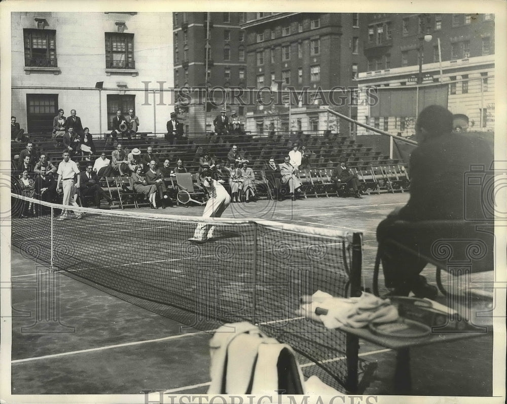 1934 Press Photo Henri Cochet vs Cole Bradley at Eastern Tennis in NYC- Historic Images