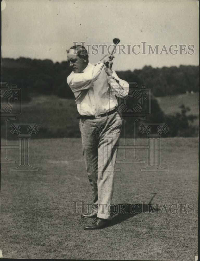 1923 Press Photo Judge Oscar Bland golfs at Congressional club in Washington DC- Historic Images