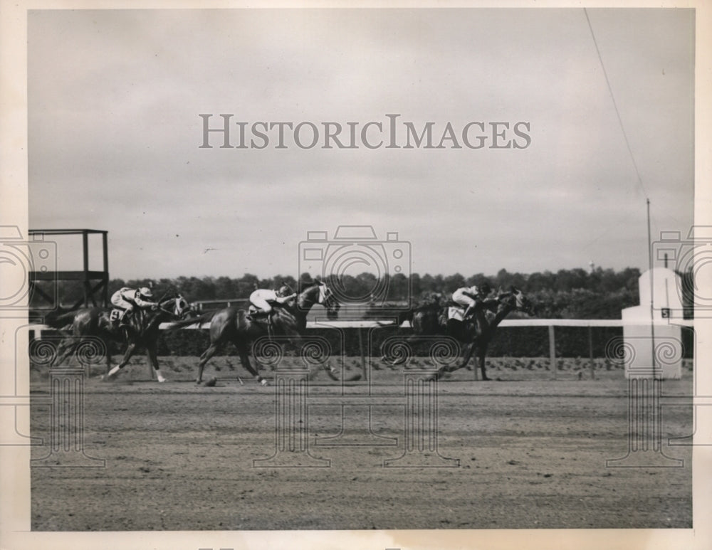 1940 Press Photo Belmont NY race won by Black Bun,Wise Barrister, Search 3rd- Historic Images