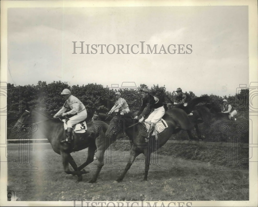 1941 Press Photo Belmont Ny race Ossabaw, Dolly&#39;s Love, Bachelor Philip- Historic Images